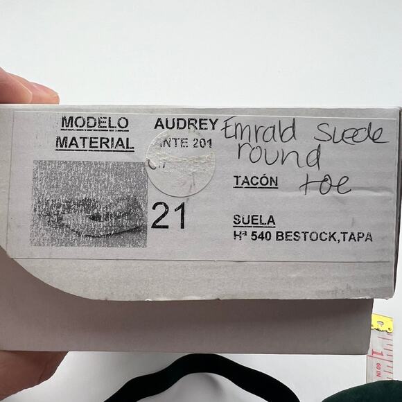 Belle Chiara Audrey Green Sueded Ballet Flats - Picture 11 of 11